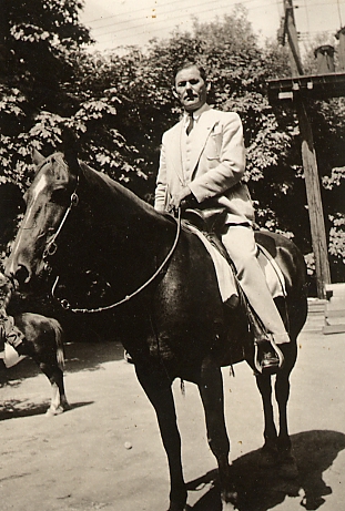 Milton Tarlow horseman