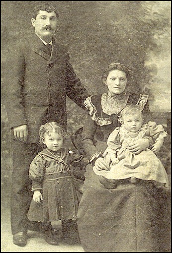 Pincus and Rose Shalita family