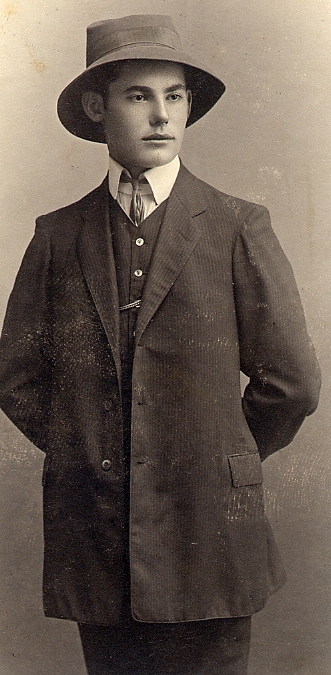 Milton Tarlow 1910
